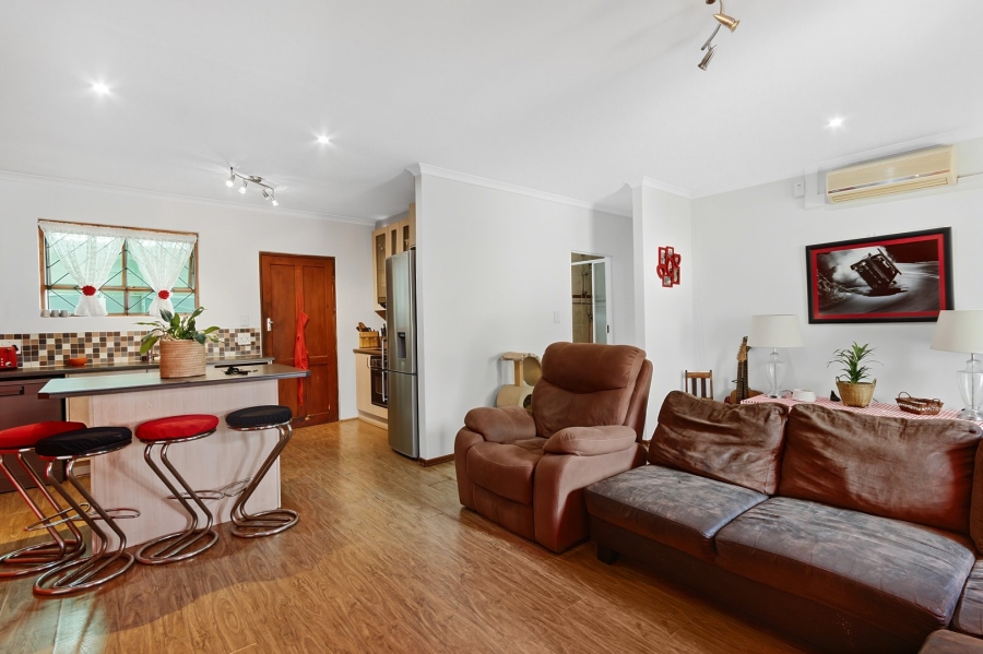 3 Bedroom Property for Sale in Onverwacht Western Cape